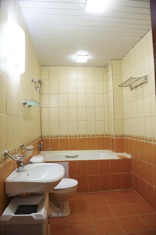 Medeu Hotel Almaty Beszkajnar Kültér fotó